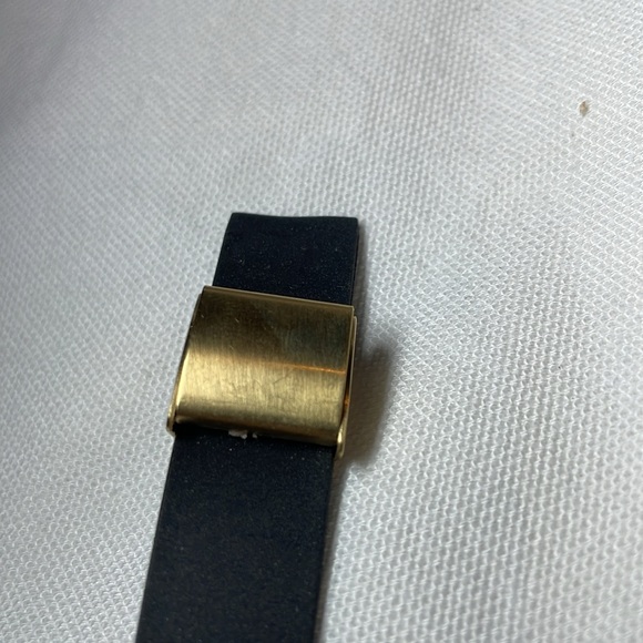 New Vintage Sung Sport Women’s Watch Gold/Black - Picture 6 of 7